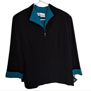 Jaclyn Smith Collection zip up color block blouse